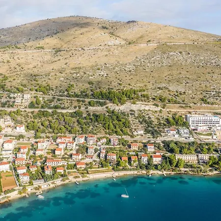 More Apartman *