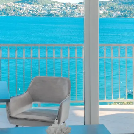 Appartement More *