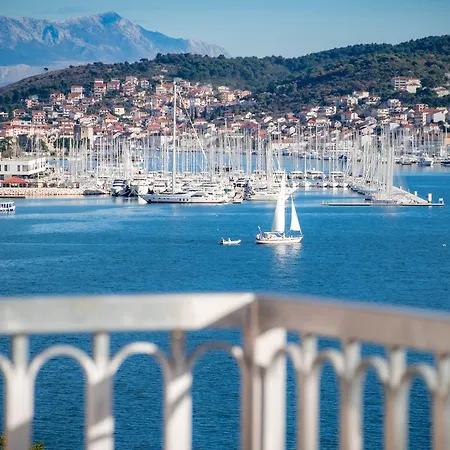 Appartement More Trogir